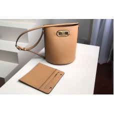Celine bucket maillon triomphe Bag in Sand natural calfskin Celine bucket maillon triomphe Bag in Sand natural calfskin