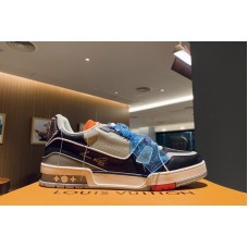 Louis Vuitton 1A8QAR Trainer sneaker in Green Calf leather Louis Vuitton 1A8QAR Trainer sneaker in Green Calf leather