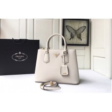 Prada Medium Prada Galleria Saffiano leather bag in White Saffiano leather