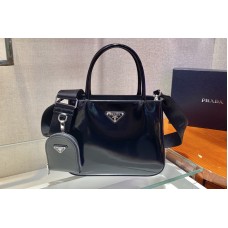 Prada Prada Galleria brushed leather small bag in Black Leather Prada Prada Galleria brushed leather small bag in Black Leather
