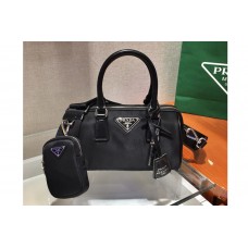 Prada Boston bag in Black Nylon Prada Boston bag in Black Nylon