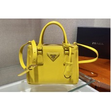 Prada Prada Galleria Saffiano leather micro-bag in Yellow Saffiano leather Prada Prada Galleria Saffiano leather micro-bag in Yellow Saffiano leather