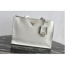 Prada Leather tote Bag in White Calf leather Prada Leather tote Bag in White Calf leather