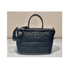 Prada Medium padded nylon tote Bag in Black nylon Prada Medium padded nylon tote Bag in Black nylon