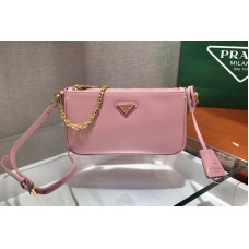 Prada Prada Re-Edition 2000 shoulder bag in Pink Saffiano leather Prada Prada Re-Edition 2000 shoulder bag in Pink Saffiano leather