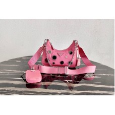 Prada Re-Edition 2005 nylon shoulder bag in Pink Nylon Prada Re-Edition 2005 nylon shoulder bag in Pink Nylon