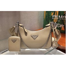 Prada Saffiano leather shoulder bag in Beige Saffiano leather Prada Saffiano leather shoulder bag in Beige Saffiano leather