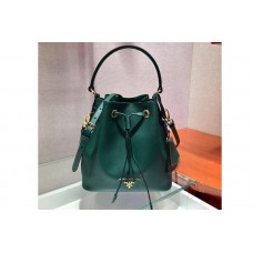 Prada Saffiano Leather Bucket Bag in Green Saffiano leather Prada Saffiano Leather Bucket Bag in Green Saffiano leather