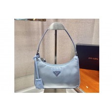 Prada Prada Re-Edition 2005 Re-Nylon mini bag in Blue Nylon Prada Prada Re-Edition 2005 Re-Nylon mini bag in Blue Nylon