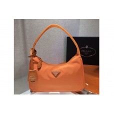 Prada Re-Edition 2000 nylon mini-bag in Orange Nylon Prada Re-Edition 2000 nylon mini-bag in Orange Nylon