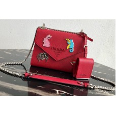 Prada Saffiano Leather Prada Monochrome Bag with appliqués in Red Saffiano leather Prada Saffiano Leather Prada Monochrome Bag with appliqués in Red Saffiano leather