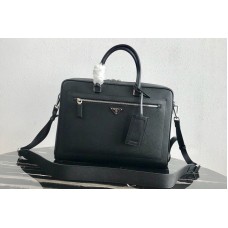 Prada Saffiano Leather Briefcase Bag in Black Saffiano leather Prada Saffiano Leather Briefcase Bag in Black Saffiano leather