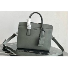 Prada Saffiano Leather Briefcase Bag in Gray Saffiano leather Prada Saffiano Leather Briefcase Bag in Gray Saffiano leather