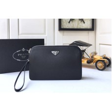 Prada Saffiano Leather Clutch in Black Saffiano leather Prada Saffiano Leather Clutch in Black Saffiano leather