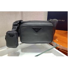 Prada Leather shoulder bag in Black soft leather Prada Leather shoulder bag in Black soft leather