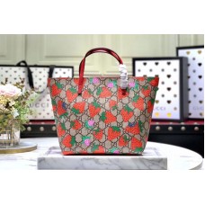 Gucci Children’s GG Gucci strawberry tote Bags Supreme canvas Gucci Children’s GG Gucci strawberry tote Bags Supreme canvas