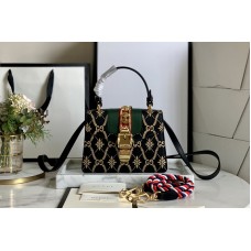 Gucci Sylvie mini leather bag In Black Leather Gucci Sylvie mini leather bag In Black Leather