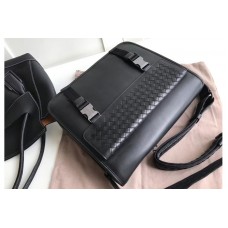 Bottega Veneta Messenger bag IN Black Intrecciato Leather