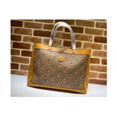 Gucci Disney x Gucci medium tote Bag in Beige/ebony mini GG Supreme canvas Gucci Disney x Gucci medium tote Bag in Beige/ebony mini GG Supreme canvas