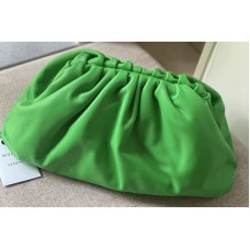 Bottega Veneta pouch bag Soft oversize clutch in Green Nappa leather Bottega Veneta pouch bag Soft oversize clutch in Green Nappa leather