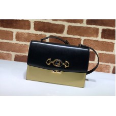 Gucci Zumi smooth leather small shoulder bag in Black and beige smooth leather Gucci Zumi smooth leather small shoulder bag in Black and beige smooth leather