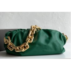 Bottega Veneta BV The Chain Pouch Shoulder bag in Green Calfskin Leather Bottega Veneta BV The Chain Pouch Shoulder bag in Green Calfskin Leather