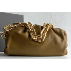 Bottega Veneta BV The Chain Pouch Shoulder bag in Apricot Calfskin Leather Bottega Veneta BV The Chain Pouch Shoulder bag in Apricot Calfskin Leather