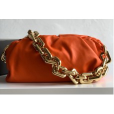 Bottega Veneta BV The Chain Pouch Shoulder bag in Orange Calfskin Leather Bottega Veneta BV The Chain Pouch Shoulder bag in Orange Calfskin Leather