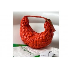 Bottega Veneta Banana Hobo bag in Red handwoven Calfskin leather Bottega Veneta Banana Hobo bag in Red handwoven Calfskin leather