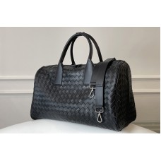 Bottega Veneta Duffle Travel Bag in Black Intrecciato Nappa leather