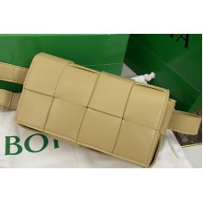 Bottega Veneta Cassette belt bag in Butter Intrecciato Nappa leather Bottega Veneta Cassette belt bag in Butter Intrecciato Nappa leather