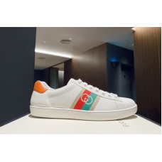 Gucci Men’s Ace sneaker with Interlocking G in White leather