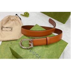 Women Gucci 30mm Thin belt with G buckle in Brown Leather With Silver Buckle Women Gucci 30mm Thin belt with G buckle in Brown Leather With Silver Buckle
