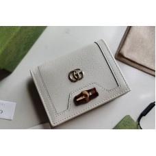 Gucci Gucci Diana card case wallet in White leather Gucci Gucci Diana card case wallet in White leather