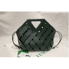 Bottega Veneta Point Intreccio leather top handle bag in Raintree Intreccio leather
