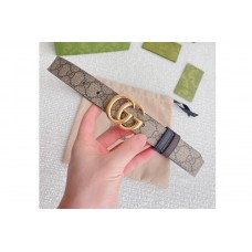 Gucci GG Marmont 30mm reversible belt in GG Supreme canvas/Black Leather Gold buckle Gucci GG Marmont 30mm reversible belt in GG Supreme canvas/Black Leather Gold buckle