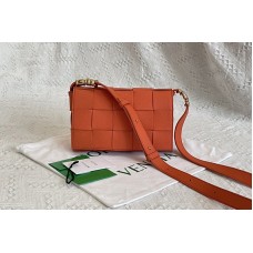 Bottega Veneta Cassette cross-body bag in Maple Intreccio leather Bottega Veneta Cassette cross-body bag in Maple Intreccio leather