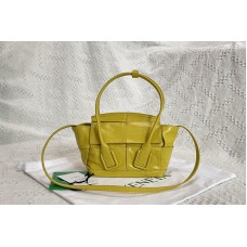 Bottega Veneta Arco cross-body bag in Mirabelle Intreccio leather