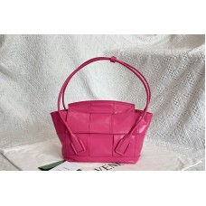 Bottega Veneta Arco top handle bag in Bonbon Intreccio leather Bottega Veneta Arco top handle bag in Bonbon Intreccio leather