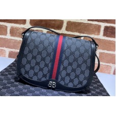 Gucci x Balenciaga Women’s Hacker Medium Shoulder Bag in black and dark grey canvas jacquard Gucci x Balenciaga Women’s Hacker Medium Shoulder Bag in black and dark grey canvas jacquard