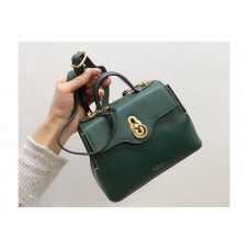 Mulberry HHini Seaton Bag in Green Small Classic Grain Mulberry HHini Seaton Bag in Green Small Classic Grain