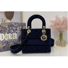 Christian Dior Mior medium lady d-lite bag in Blue Cannage Embroidered Velvet Christian Dior Mior medium lady d-lite bag in Blue Cannage Embroidered Velvet