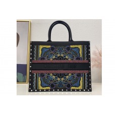 Christian Dior Mior book tote Bag in Black Calf Leather With Embroidery Christian Dior Mior book tote Bag in Black Calf Leather With Embroidery