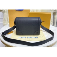 Louis Vuitton M30807 new Flap Messenger Bag in Black Taiga cowhide leather Louis Vuitton M30807 new Flap Messenger Bag in Black Taiga cowhide leather
