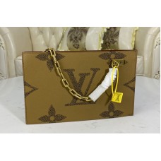 Louis Vuitton M55646 Chain Clutch in Monogram coated canvas Louis Vuitton M55646 Chain Clutch in Monogram coated canvas