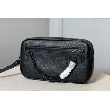 Louis Vuitton M55703 Pochette Volga Men Clutch in Black Taurillon Leather Louis Vuitton M55703 Pochette Volga Men Clutch in Black Taurillon Leather