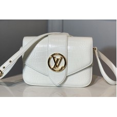 Louis Vuitton N98063 Pont 9 shoulder bag in White Alligator leather Louis Vuitton N98063 Pont 9 shoulder bag in White Alligator leather
