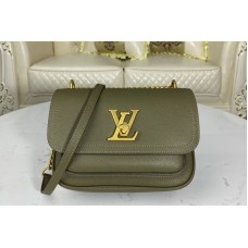 Louis Vuitton M57067 Lockme Chain PM handbag in Khaki Green Grained calf leather Louis Vuitton M57067 Lockme Chain PM handbag in Khaki Green Grained calf leather