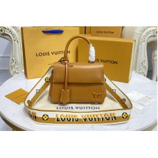 Louis Vuitton M58931 Cluny Mini handbag in Gold Miel Epi leather Louis Vuitton M58931 Cluny Mini handbag in Gold Miel Epi leather