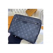 Louis Vuitton M60417 New Pouch in Monogram Eclipse Canvas Louis Vuitton M60417 New Pouch in Monogram Eclipse Canvas